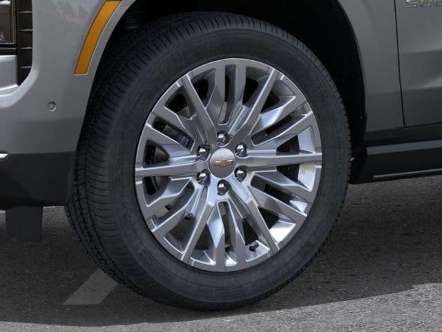 new 2025 Chevrolet Suburban car, priced at $90,830
