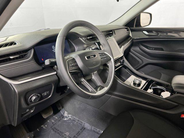 used 2023 Jeep Grand Cherokee car, priced at $31,236