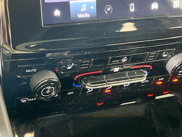 used 2023 Jeep Grand Cherokee car, priced at $30,715