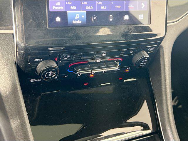used 2023 Jeep Grand Cherokee car, priced at $31,248