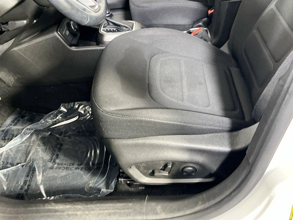 used 2022 Jeep Renegade car, priced at $23,320