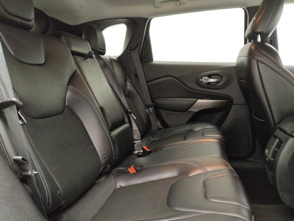 used 2019 Jeep Cherokee car, priced at $16,695