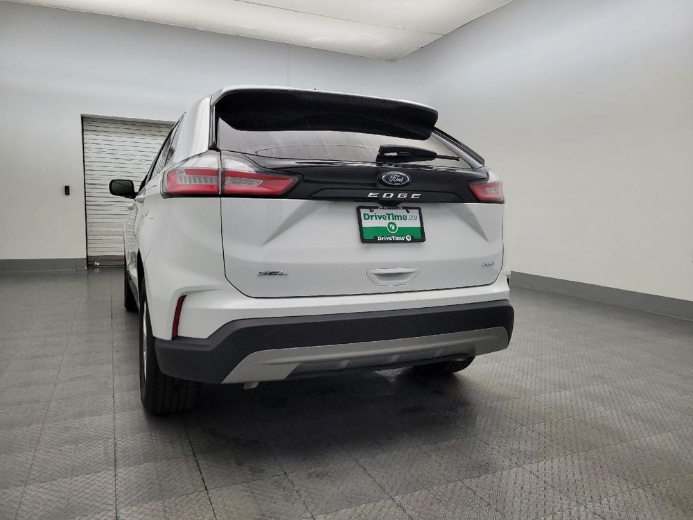 used 2024 Ford Edge car, priced at $20,595