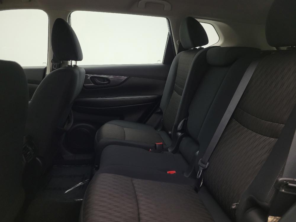used 2020 Nissan Rogue car, priced at $15,195