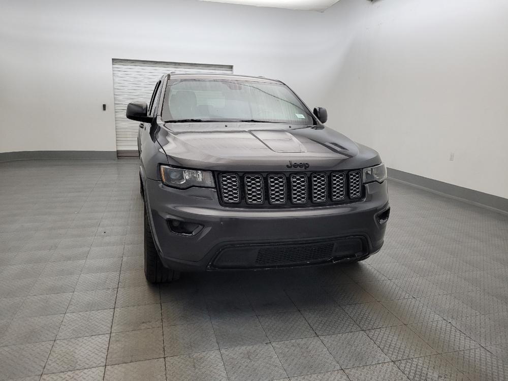 used 2018 Jeep Grand Cherokee car, priced at $22,395