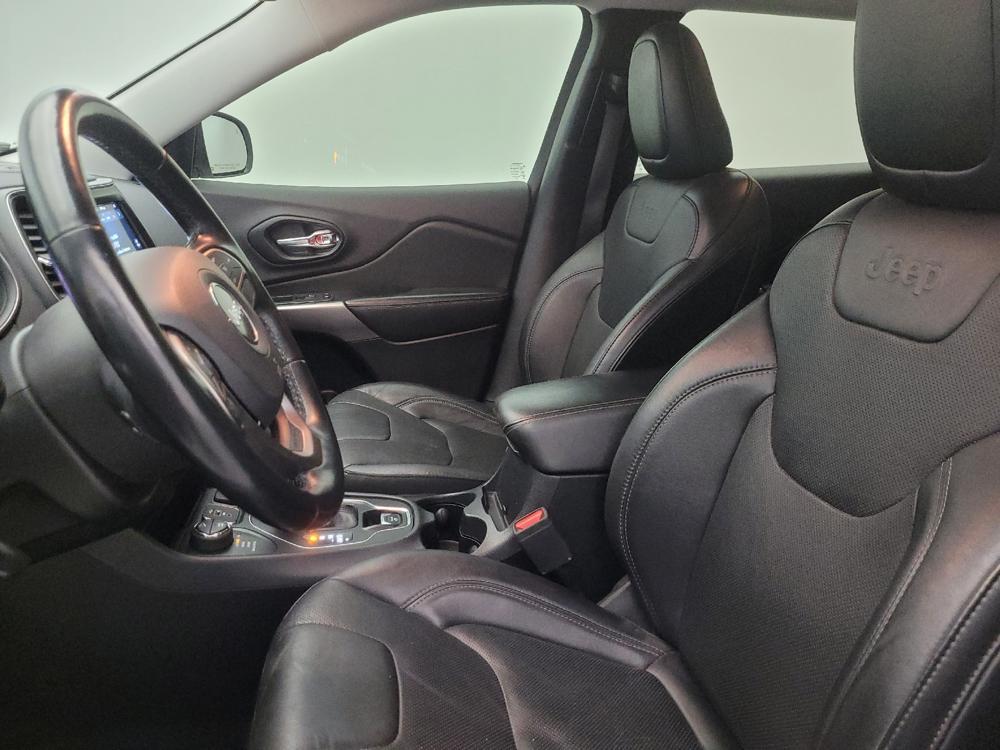 used 2021 Jeep Cherokee car, priced at $21,295