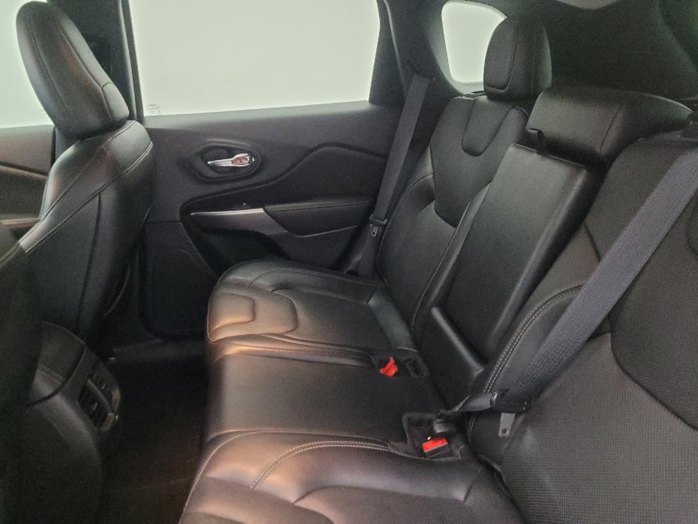 used 2021 Jeep Cherokee car, priced at $21,295