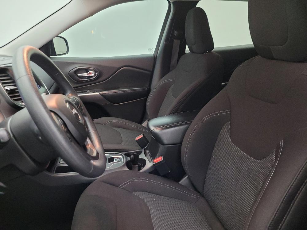 used 2020 Jeep Cherokee car, priced at $17,395