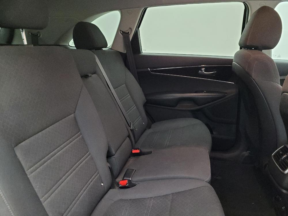 used 2020 Kia Sorento car, priced at $16,795