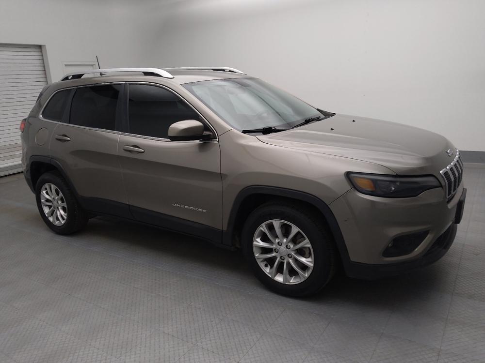 used 2019 Jeep Cherokee car, priced at $16,795