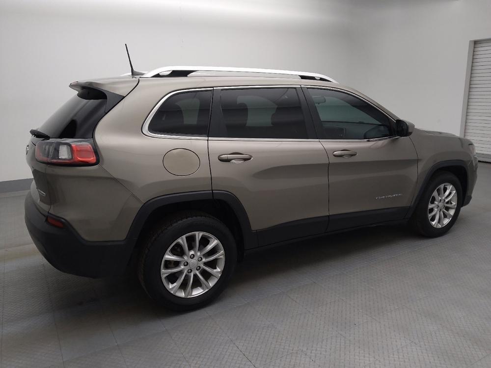 used 2019 Jeep Cherokee car, priced at $16,795