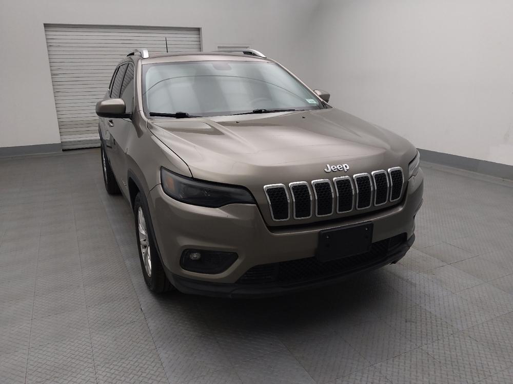 used 2019 Jeep Cherokee car, priced at $16,795