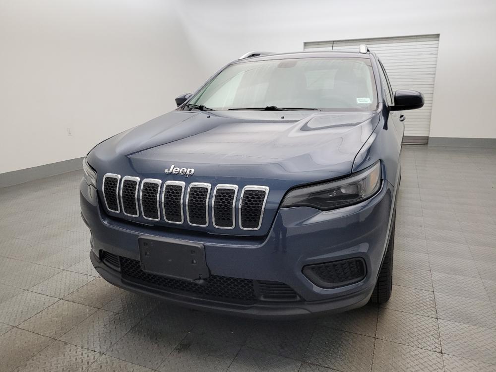 used 2020 Jeep Cherokee car, priced at $18,195