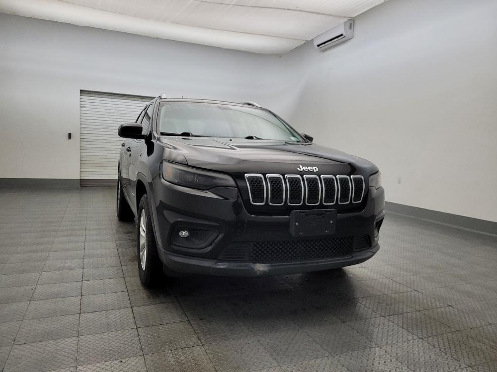 used 2019 Jeep Cherokee car, priced at $15,295