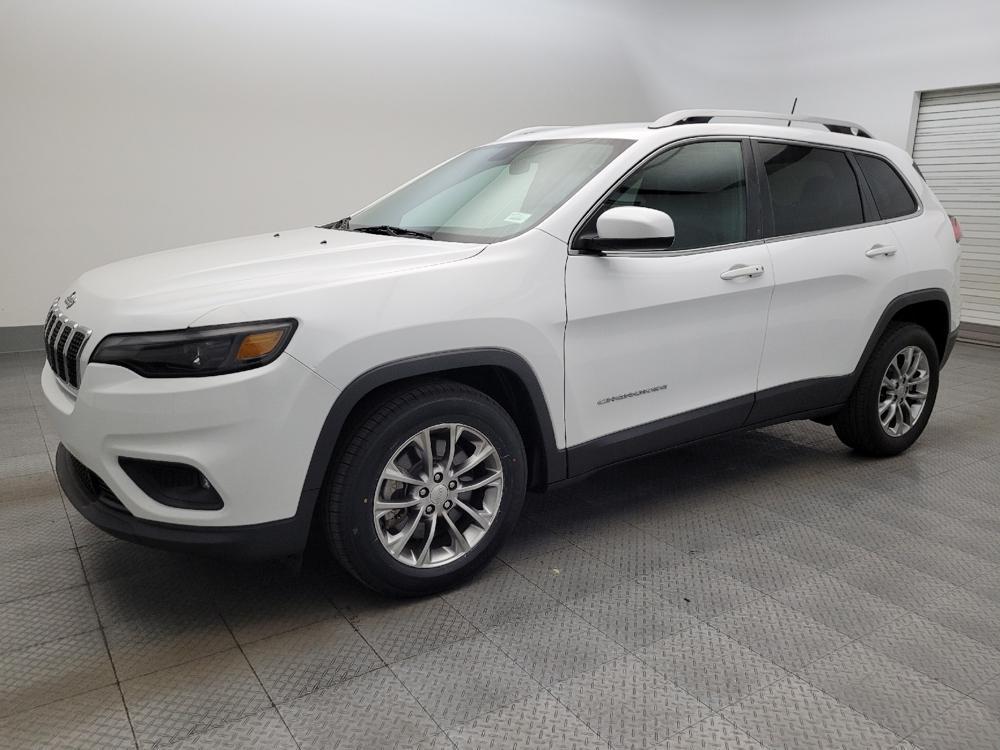 used 2019 Jeep Cherokee car, priced at $17,495