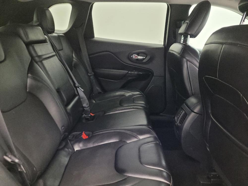 used 2019 Jeep Cherokee car, priced at $17,995