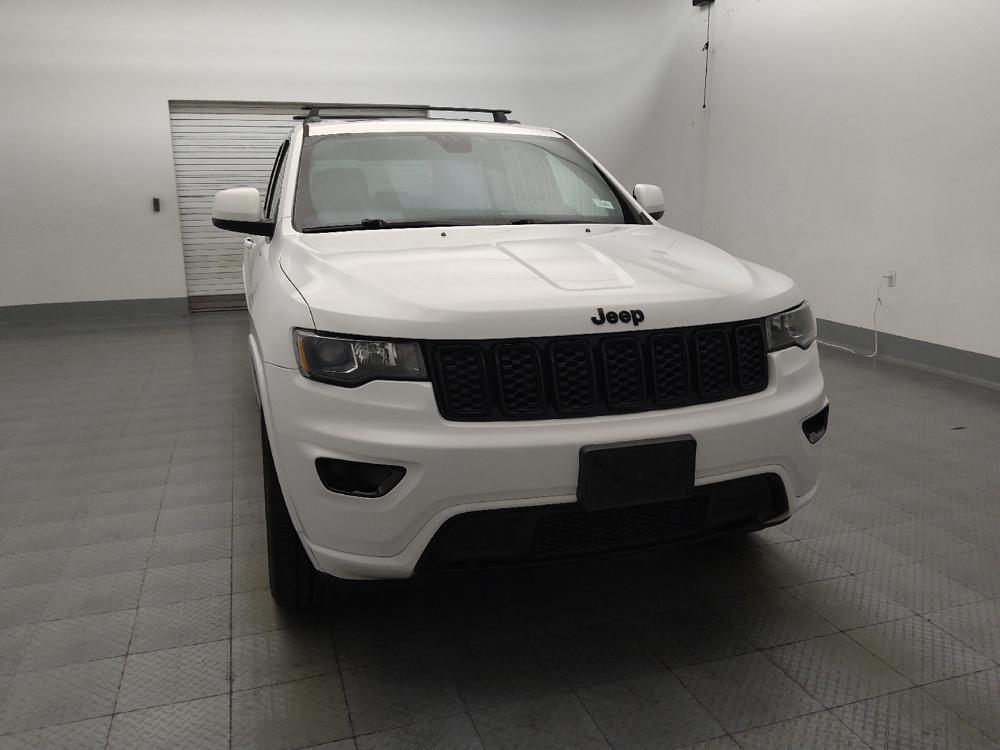 used 2017 Jeep Grand Cherokee car, priced at $19,395