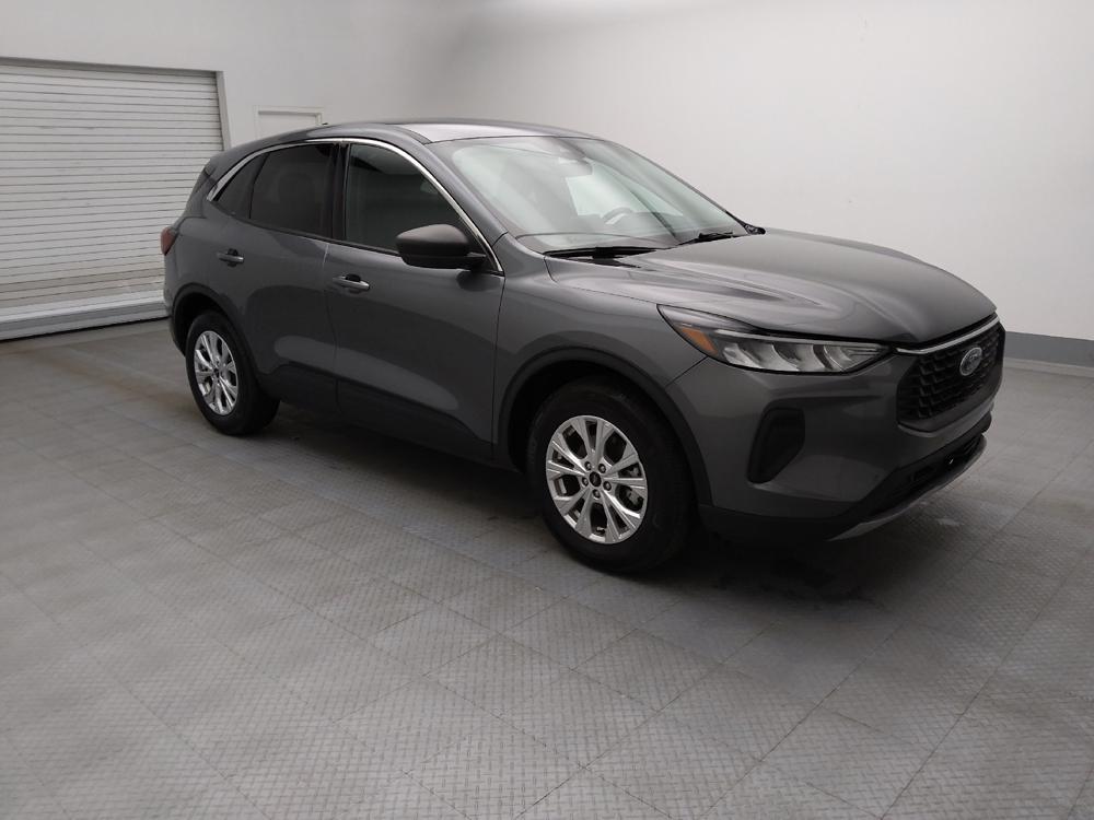 used 2024 Ford Escape car, priced at $19,995