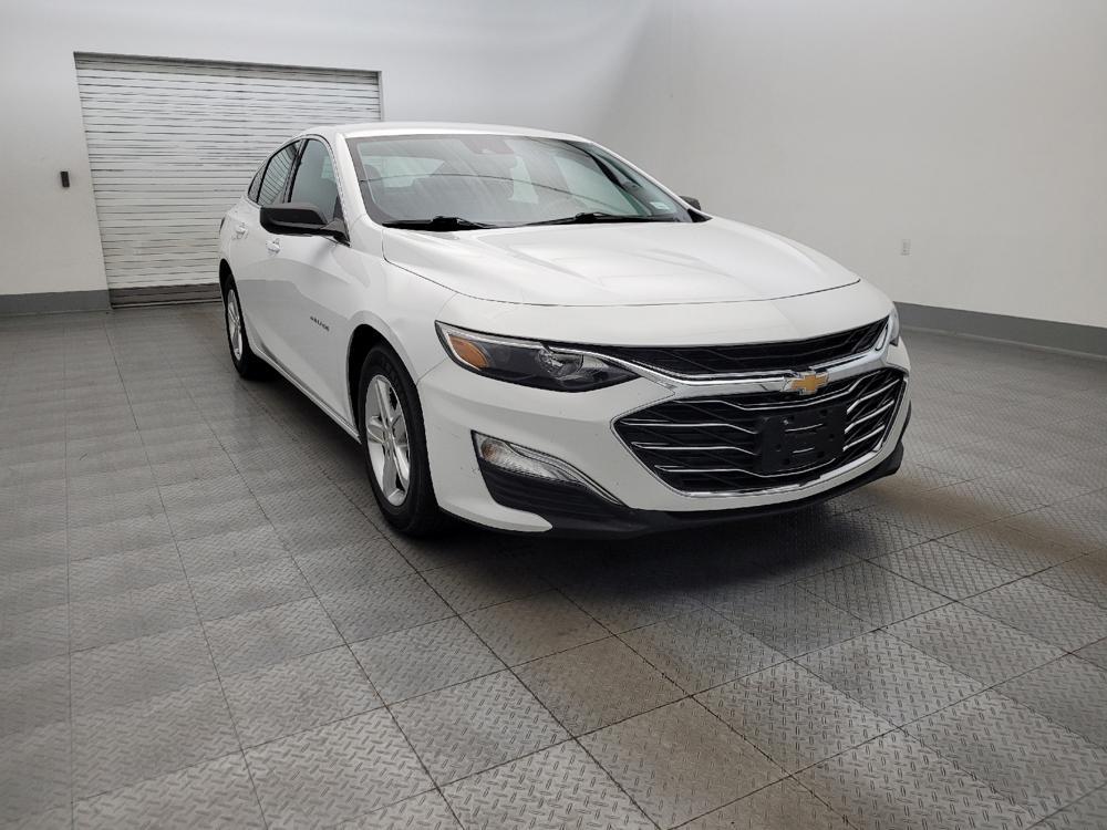 used 2024 Chevrolet Malibu car, priced at $19,095
