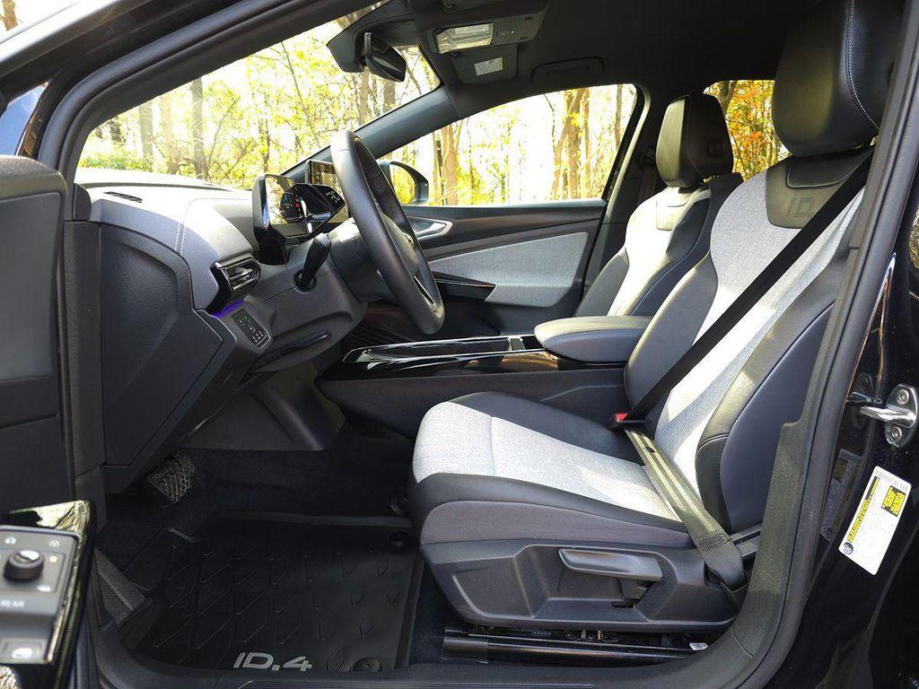 used 2023 Volkswagen ID.4 car, priced at $22,108