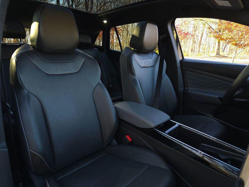 used 2023 Volkswagen ID.4 car, priced at $22,770