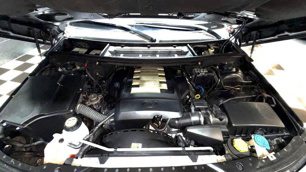 used 2008 Land Rover Range Rover car, priced at $11,994