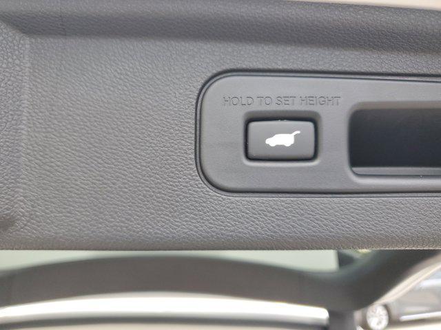 used 2025 Honda Odyssey car, priced at $45,393