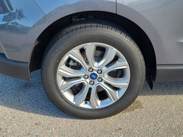 used 2022 Ford Edge car, priced at $25,363