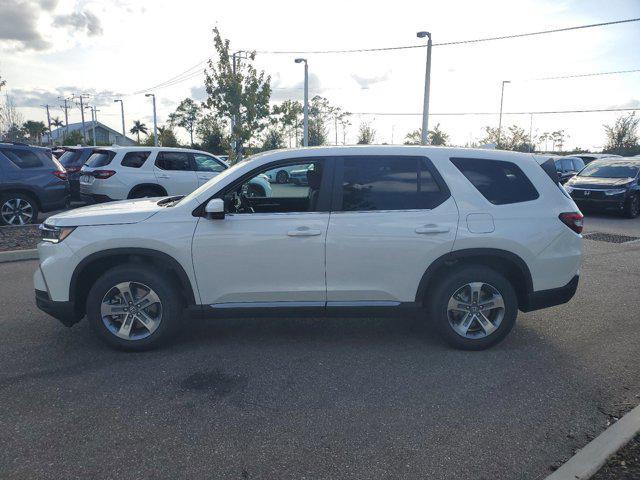 new 2025 Honda Pilot car, priced at $45,690