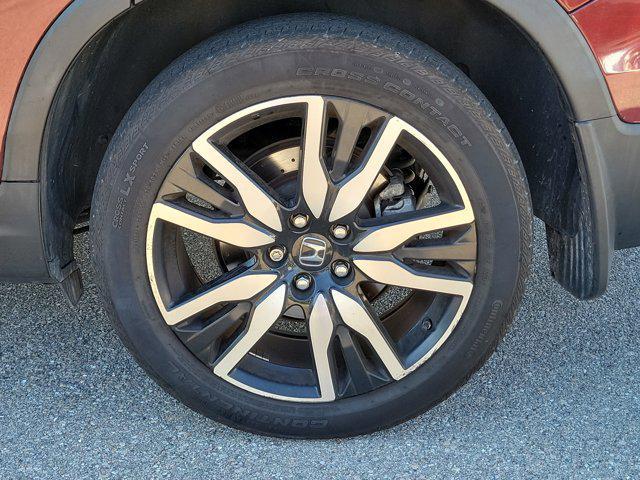 used 2021 Honda Pilot car, priced at $25,391