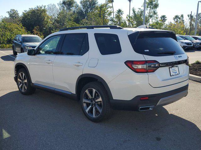 new 2025 Honda Pilot car, priced at $49,450