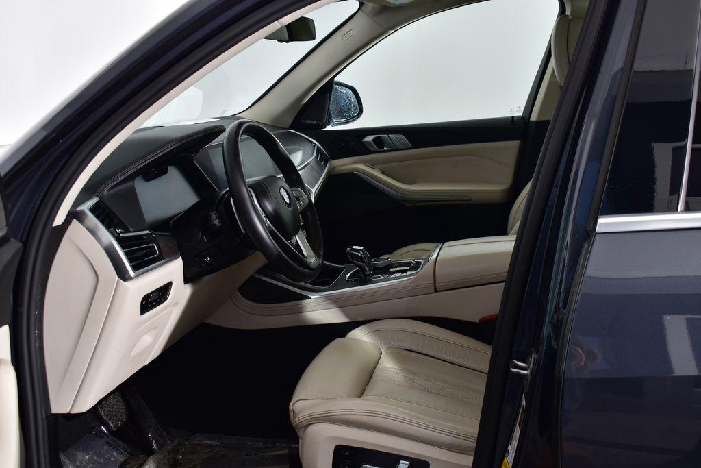 used 2021 BMW X7 car, priced at $36,650