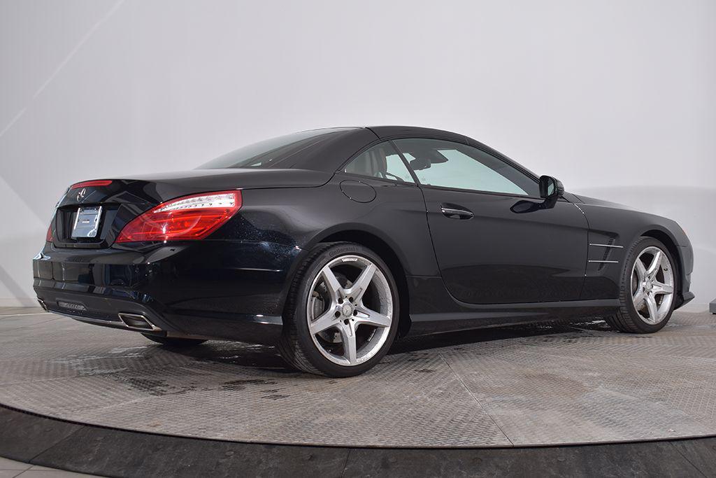 used 2016 Mercedes-Benz SL 550 car, priced at $48,735