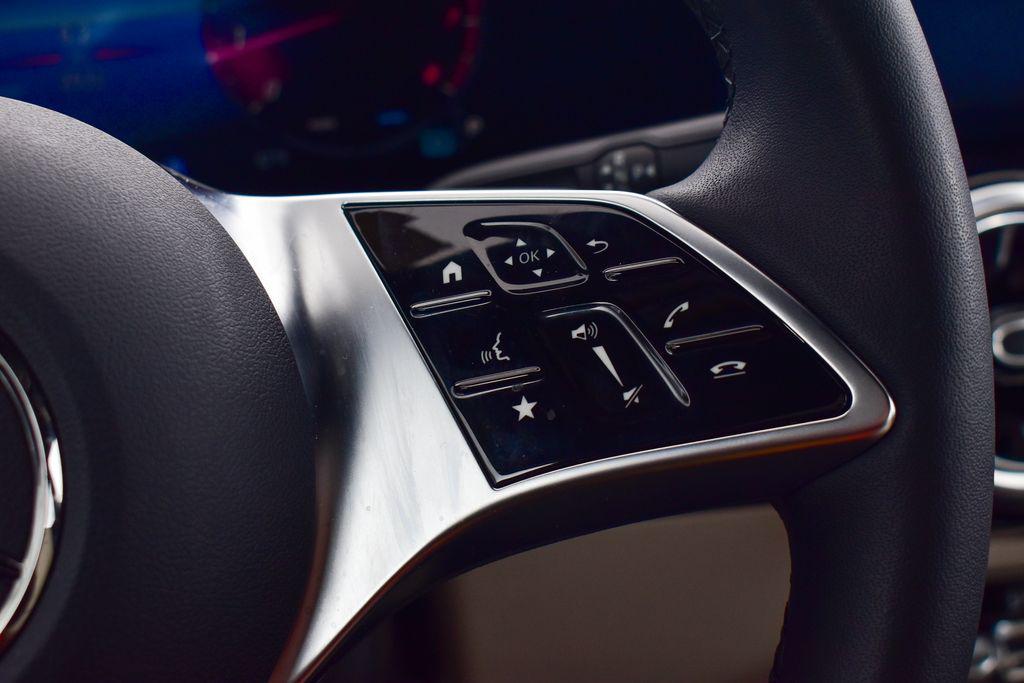 used 2026 Mercedes-Benz GLA 250 car, priced at $39,999