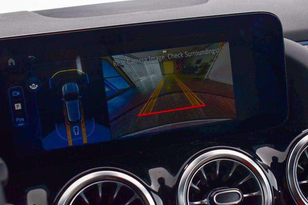 used 2026 Mercedes-Benz GLA 250 car, priced at $39,999