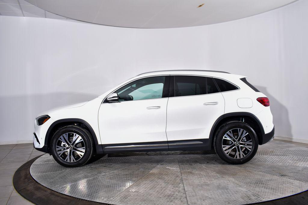 used 2026 Mercedes-Benz GLA 250 car, priced at $39,999