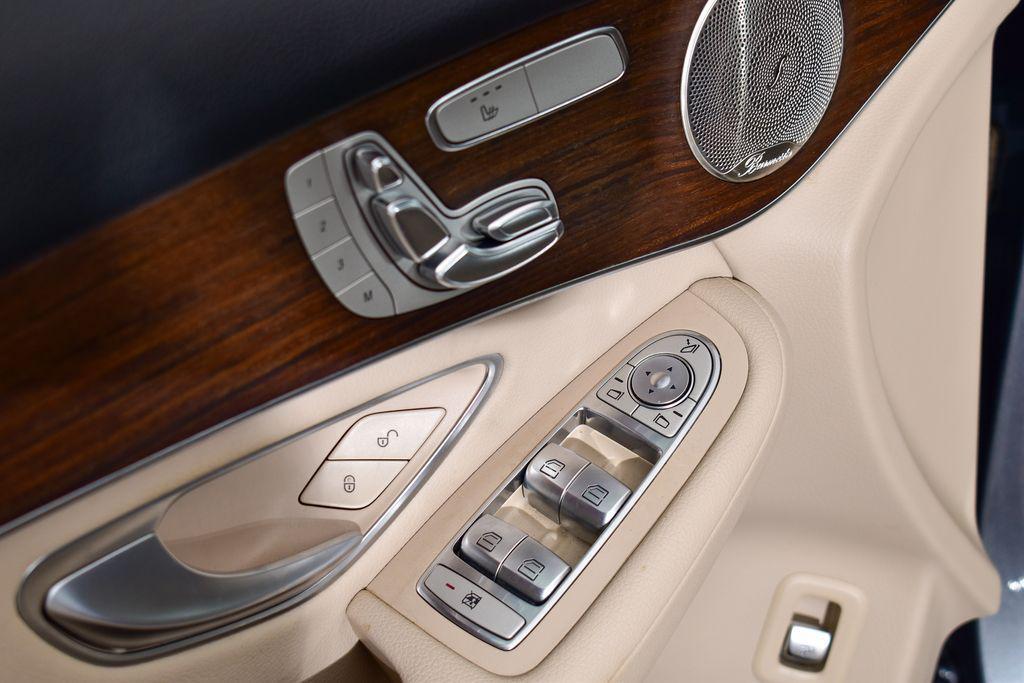 used 2021 Mercedes-Benz GLC 300 car, priced at $29,061