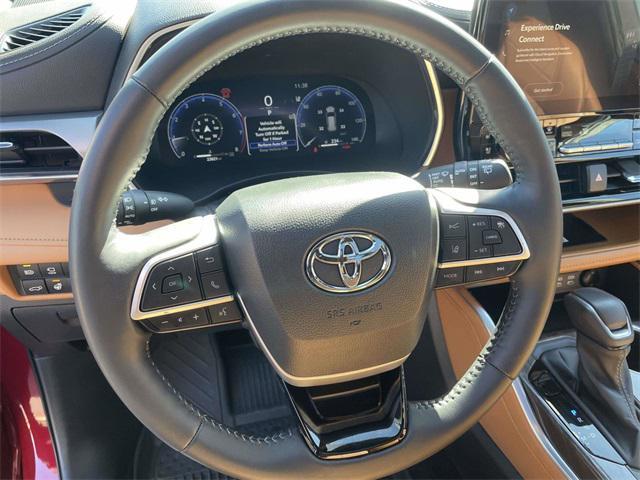 used 2024 Toyota Highlander car, priced at $46,995