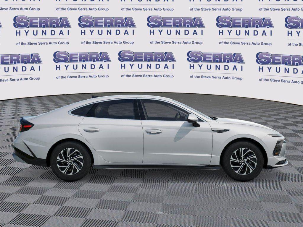 new 2026 Hyundai Sonata Hybrid car, priced at $31,000
