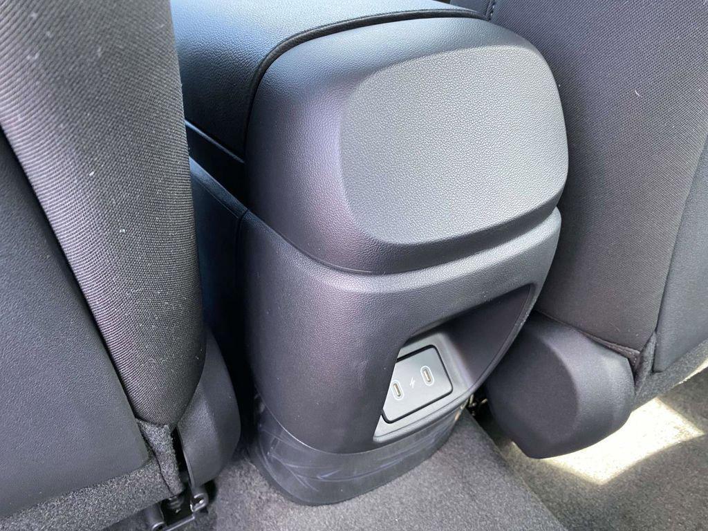 new 2026 Hyundai ELANTRA HEV car, priced at $27,375