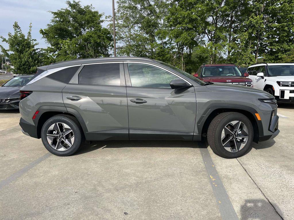 new 2026 Hyundai Tucson car, priced at $29,375