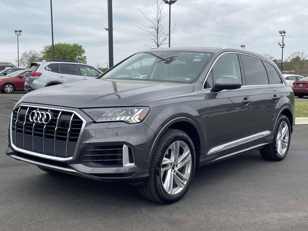 used 2024 Audi Q7 car, priced at $37,200