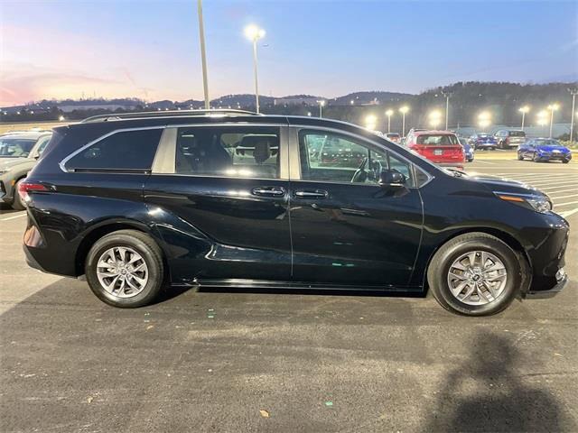 used 2024 Toyota Sienna car, priced at $36,795