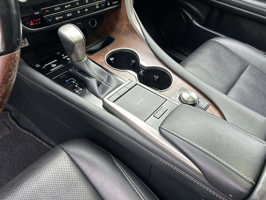 used 2022 Lexus RX 350L car, priced at $45,400