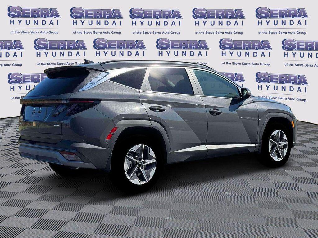 new 2026 Hyundai Tucson car, priced at $33,585
