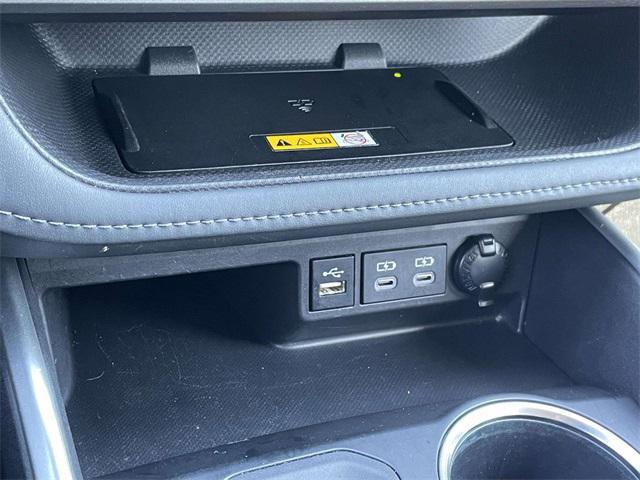 used 2024 Toyota Highlander car, priced at $36,695