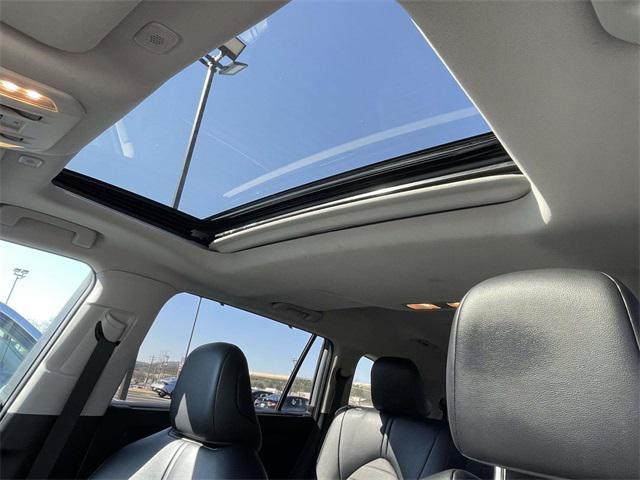 used 2024 Toyota Highlander car, priced at $36,695