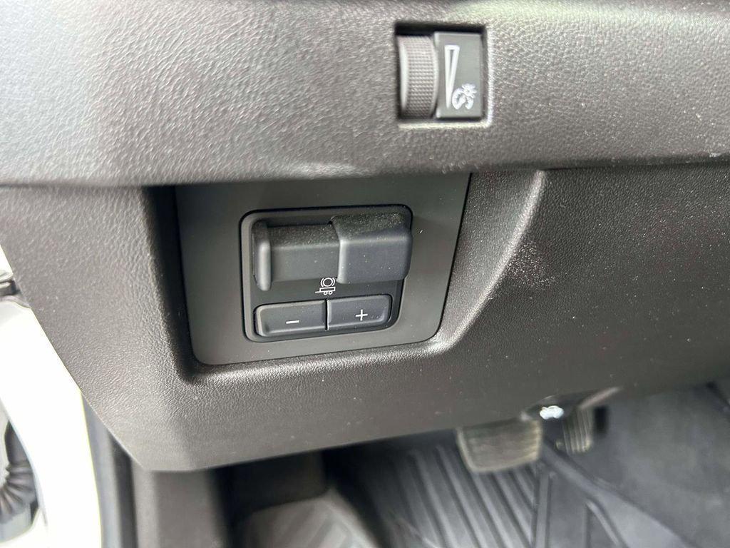 used 2024 GMC Canyon car, priced at $37,700