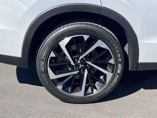 used 2024 Mitsubishi Outlander car, priced at $24,495