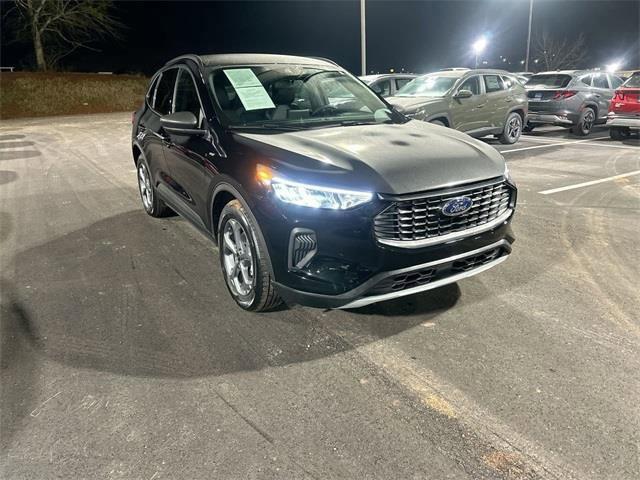 used 2025 Ford Escape car, priced at $22,995